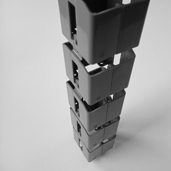 УДАВ-24 (1570 ММ) СЕРЫЙ ГИБКИЙ КАБЕЛЬ-КАНАЛ КВАДРАТНОГО СЕЧЕНИЯ ОТ ПОТОЛКА К ПОЛУ ИЛИ СТОЛУ 5