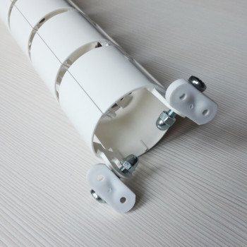 КАБЕЛЬ КАНАЛ ДЛЯ ПРОВОДОВ ПИСЬМЕННОГО СТОЛА ГИБКИЙ ВЕРТИКАЛЬНЫЙ А-740W (mod.2 matte surface) БЕЛЫЙ 3