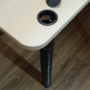 КАБЕЛЬ КАНАЛ ДЛЯ ПРОВОДОВ ПИСЬМЕННОГО СТОЛА ГИБКИЙ ВЕРТИКАЛЬНЫЙ А-740BL ЧЁРНЫЙ С МАЛЫМ МЕТАЛЛИЧЕСКИМ ОСНОВАНИЕМ