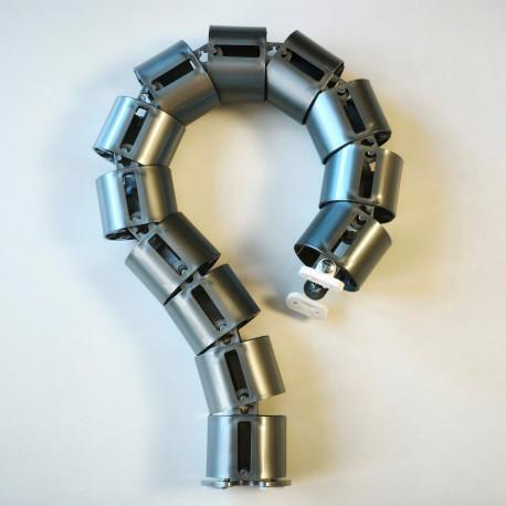 КАНАЛ ДЛЯ ПРОВОДОВ СТОЛА ГИБКИЙ COLOR DESK A-740 SILVER METALLIC СЕРЕБРЯНЫЙ МЕТАЛЛИК С МАЛЫМ МЕТАЛЛИЧЕСКИМ ОСНОВАНИЕМ