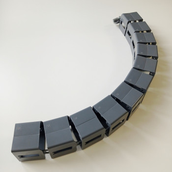 КАБЕЛЬ КАНАЛ К-740G (МОД.2) СЕРЫЙ КВАДРАТНЫЙ БЕЗ МЕТАЛЛИЧЕСКОГО ОСНОВАНИЯ