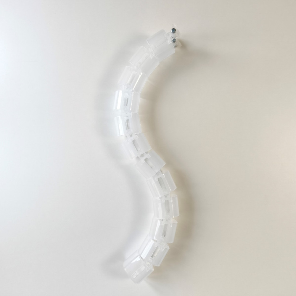 КАБЕЛЬ КАНАЛ ДЛЯ ПРОВОДОВ ПИСЬМЕННОГО СТОЛА ГИБКИЙ ВЕРТИКАЛЬНЫЙ А-740TMC (МОД.2) БЕСЦВЕТНЫЙ ПОЛУПРОЗРАЧНЫЙ БЕЗ МЕТ. ОСНОВАНИЯ