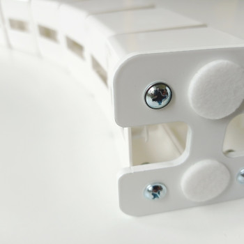 КАБЕЛЬ КАНАЛ К-740-Б БЕЛЫЙ КВАДРАТНЫЙ С МАЛЫМ МЕТАЛЛИЧЕСКИМ ОСНОВАНИЕМ