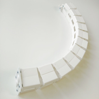 КАБЕЛЬ КАНАЛ К-740-Б БЕЛЫЙ КВАДРАТНЫЙ С МАЛЫМ МЕТАЛЛИЧЕСКИМ ОСНОВАНИЕМ