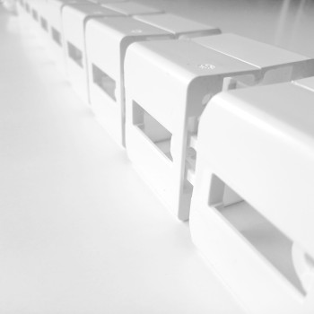 ГИБКИЙ КАБЕЛЬ КАНАЛ ДЛЯ СТОЛОВ С ЭЛЕКТРОПРИВОДОМ EЛK-1320 (Б-140) БЕЛЫЙ 8