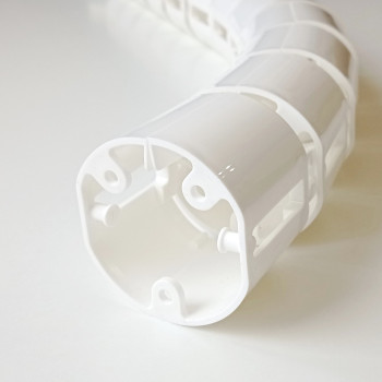 КАБЕЛЬ-КАНАЛ ПИТОН-1450 БЕЛЫЙ ОТ ПОТОЛКА К ПИСЬМЕННОМУ СТОЛУ 7