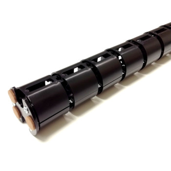 КАНАЛ ДЛЯ ПРОВОДОВ M-740-Ч ЧЁРНЫЙ МАТОВЫЙ С МАЛЫМ ОСНОВАНИЕМ 5