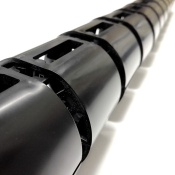 КАНАЛ ДЛЯ ПРОВОДОВ M-740-Ч ЧЁРНЫЙ МАТОВЫЙ С МАЛЫМ ОСНОВАНИЕМ 6